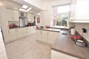 Kitchen- click for photo gallery